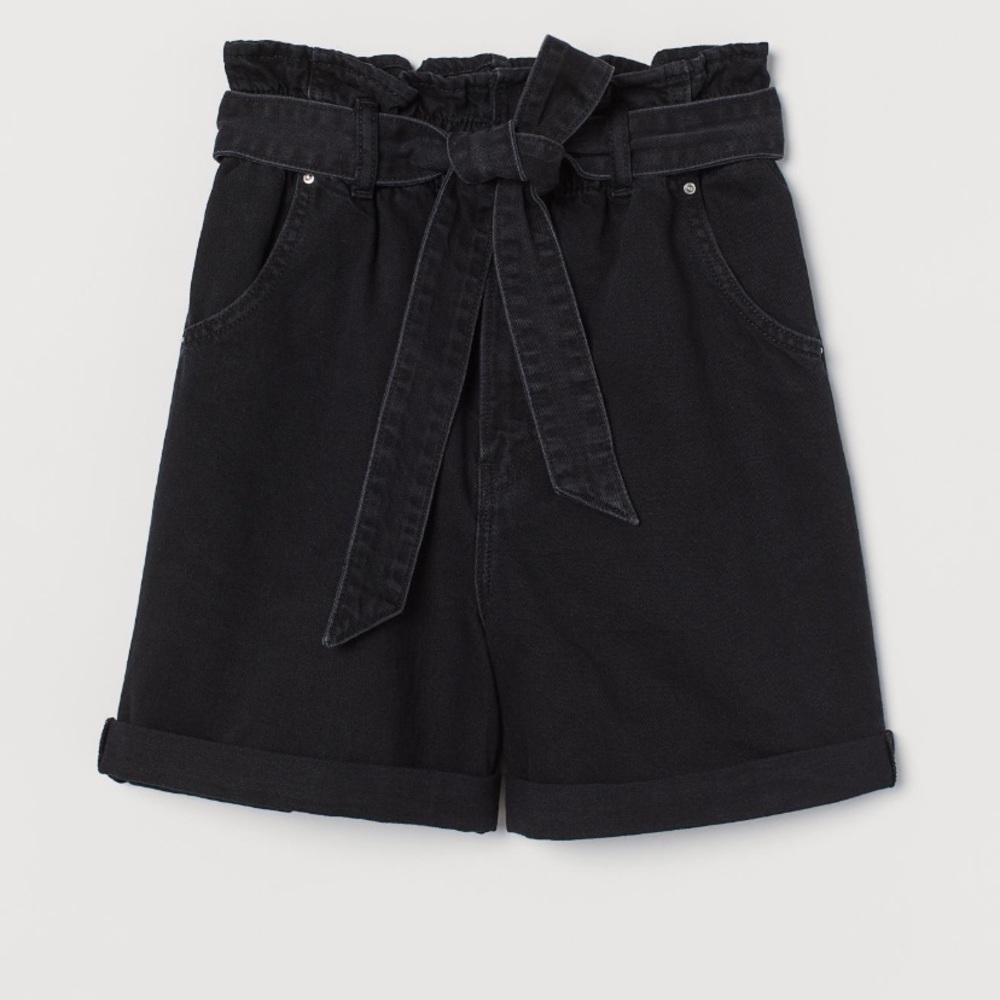 H&M black paper bag high waist shorts